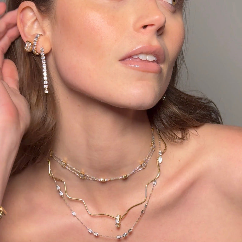 Coquette Wave Necklace