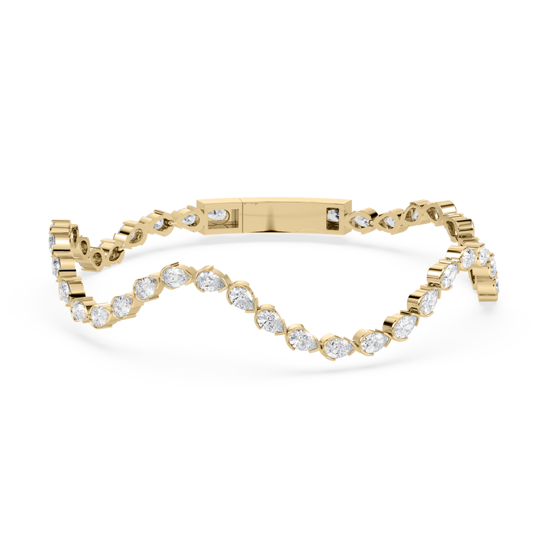 Front view of the Coquette Lab Diamond Tennis Bracelet in 14K yellow gold, showcasing its sculptural scallop design.

